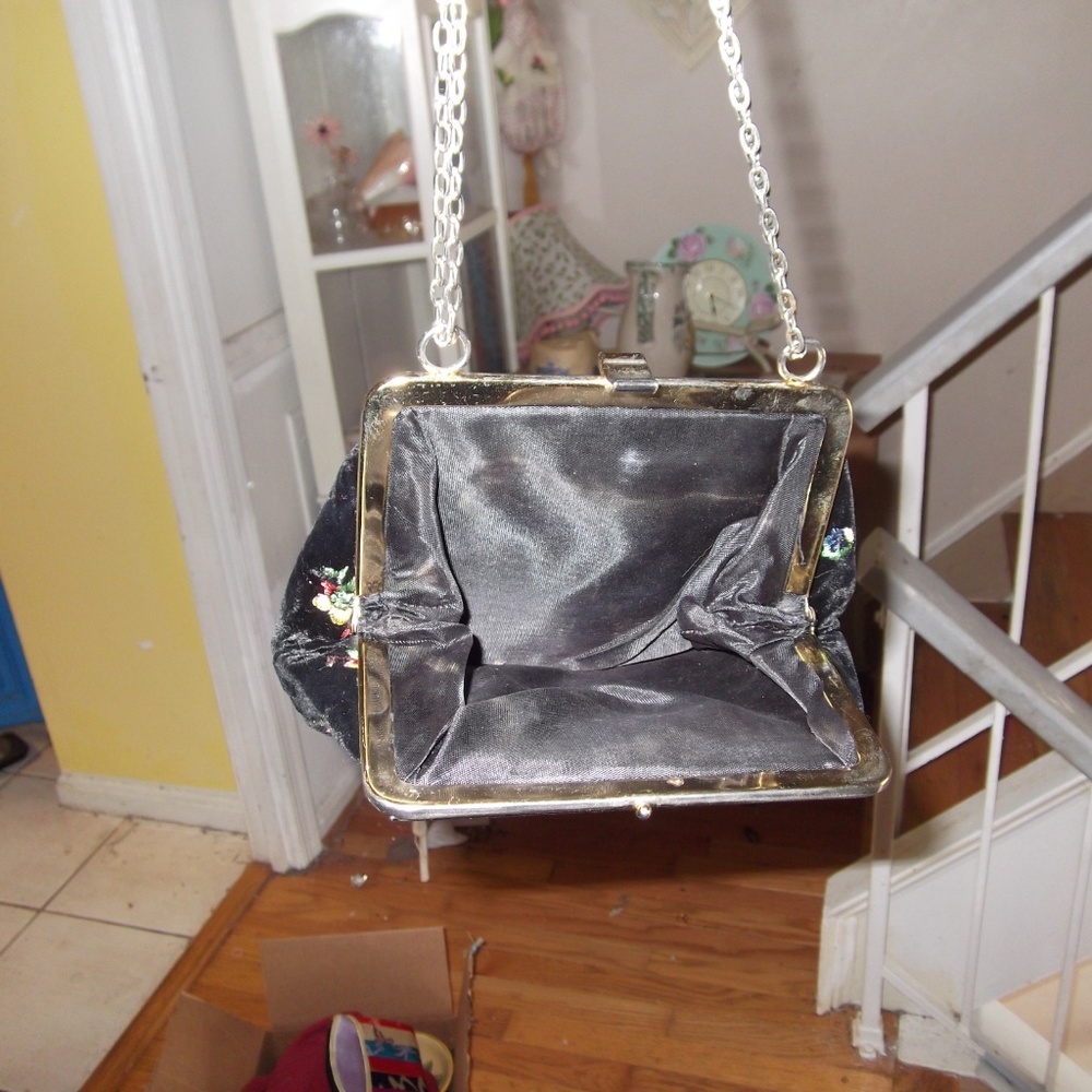 Bag - Picture 2 of 2